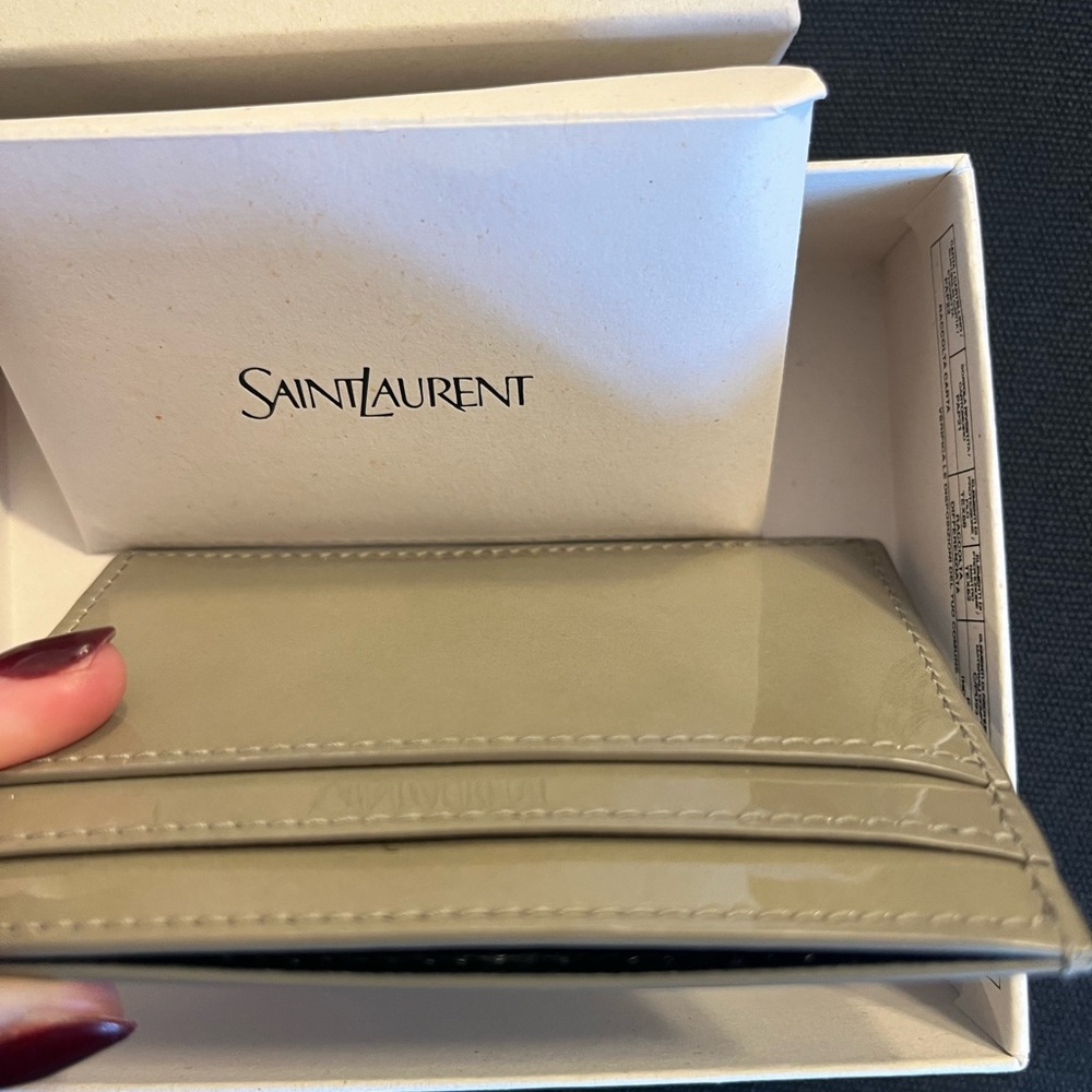 Saint Laurent Patent Leather Card Holder - Picture 5 of 9